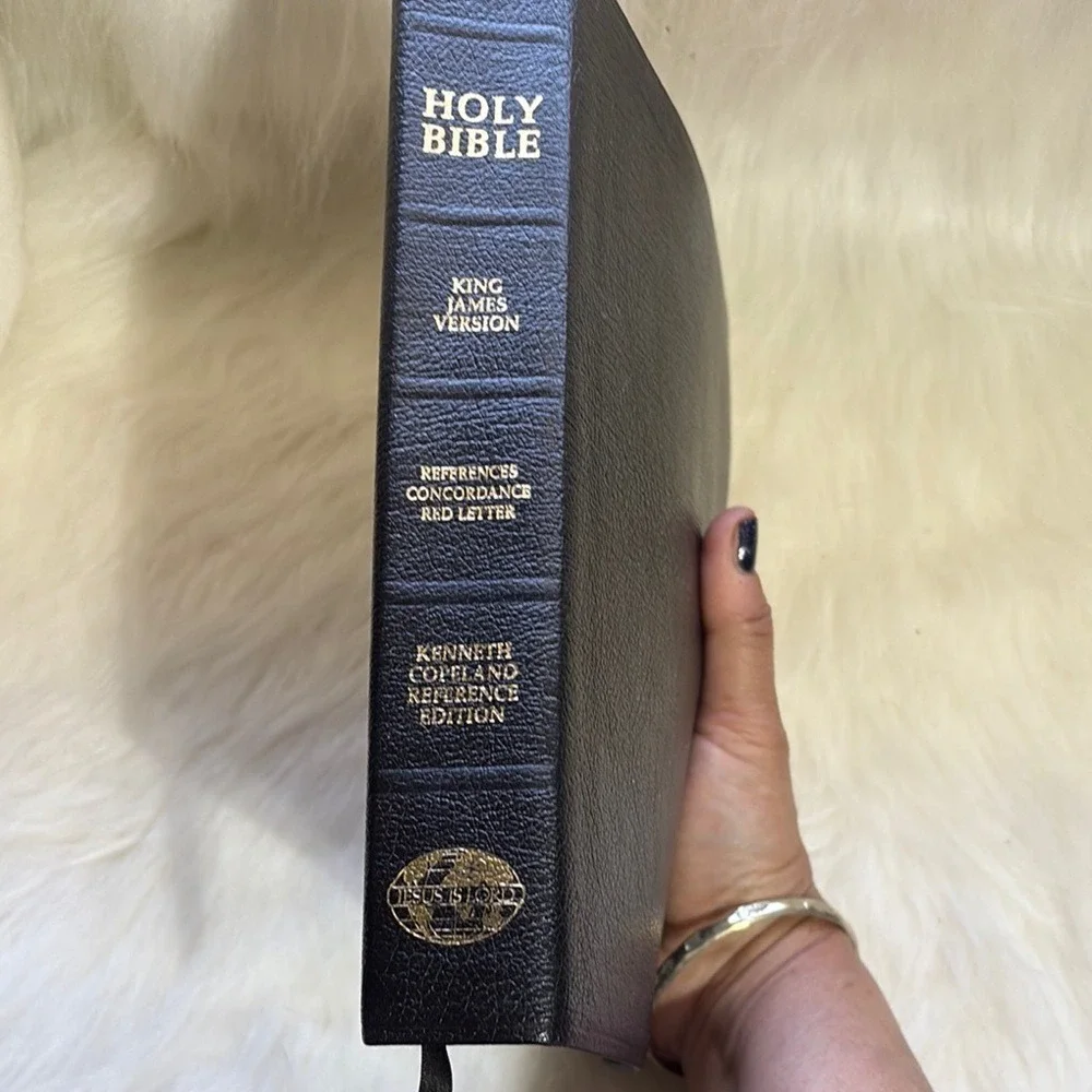 King James Version Holy Bible Kenneth Copeland Reference Edition